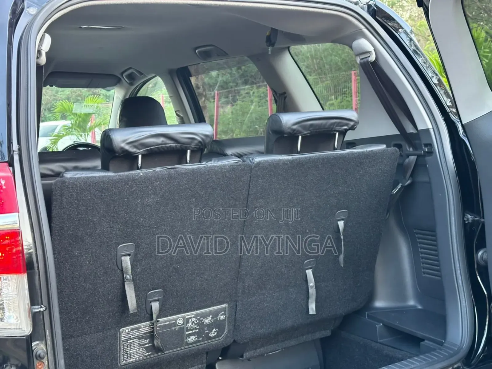 Toyota Vanguard 2010 Black
