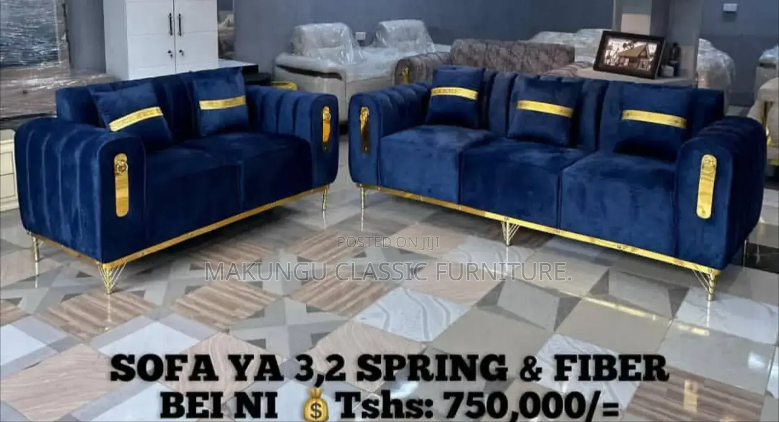 Luxury Sofa Rangi Ya Blue Ni 3:2