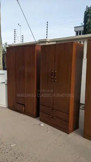 Unique Wardrobe With 3doors and 2doors