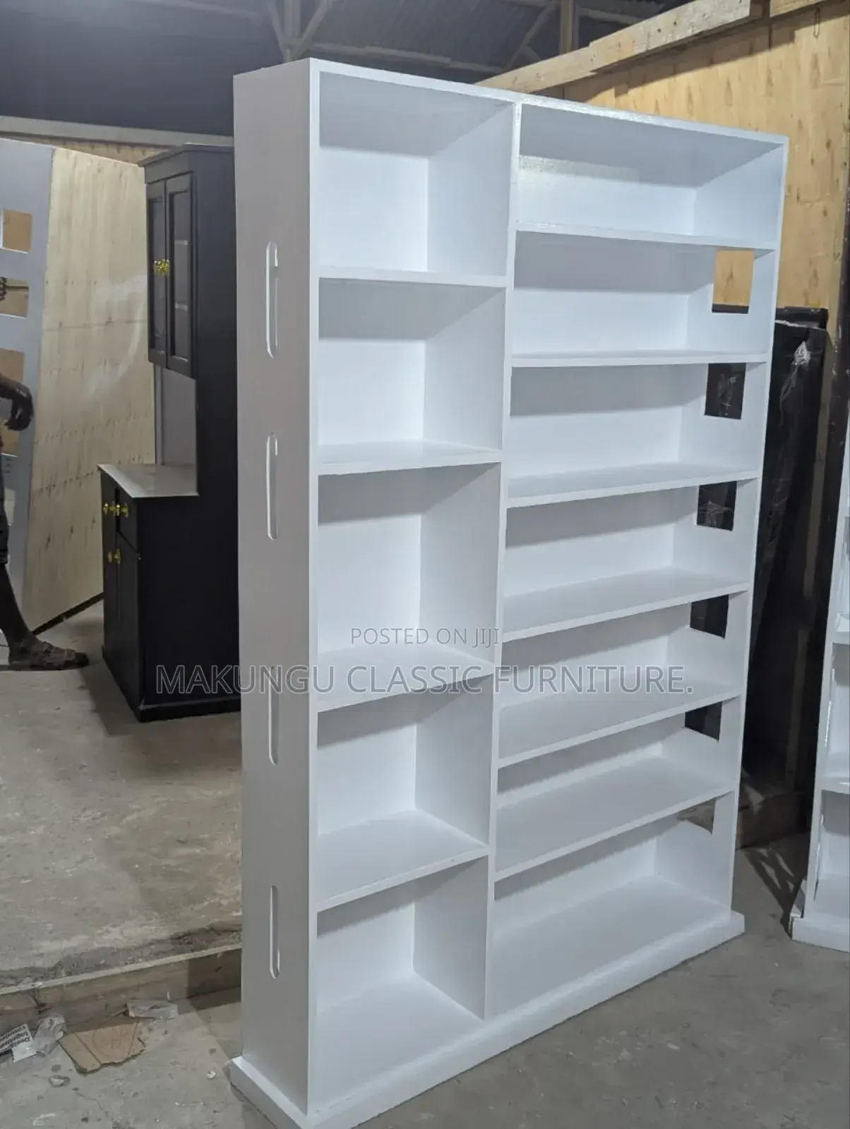Shoesrack Collection Stand