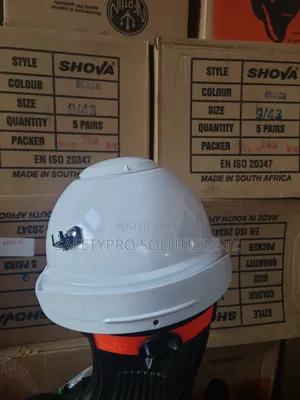 Nikki Underground Helmet