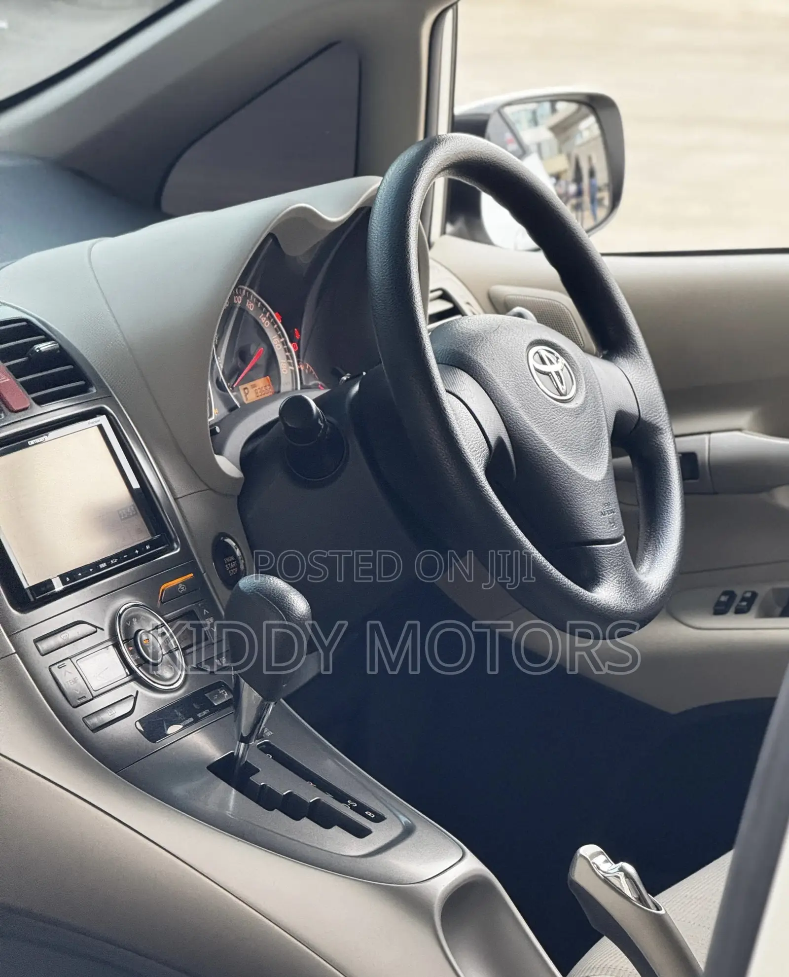 Toyota Auris 2008 Pearl
