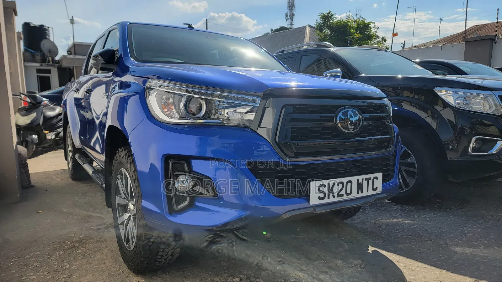 Toyota Hilux 2020 Blue