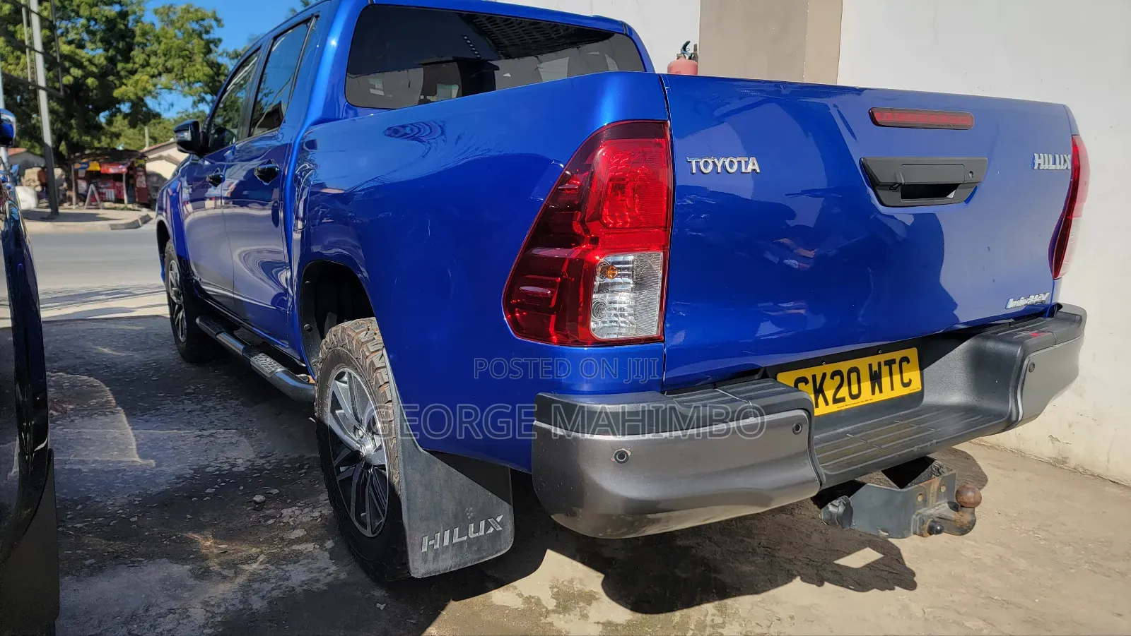 Toyota Hilux 2020 Blue