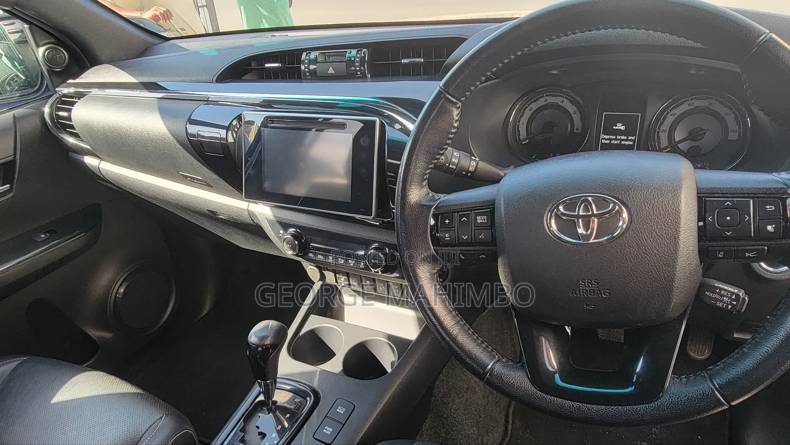 Toyota Hilux 2020 Blue