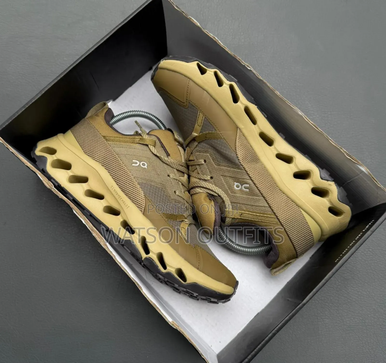 Raba Za Kiume Very Best or Male or Men's Sneaker Shoes