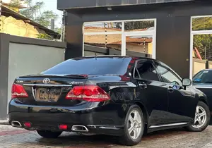 Toyota Crown 2008 Black
