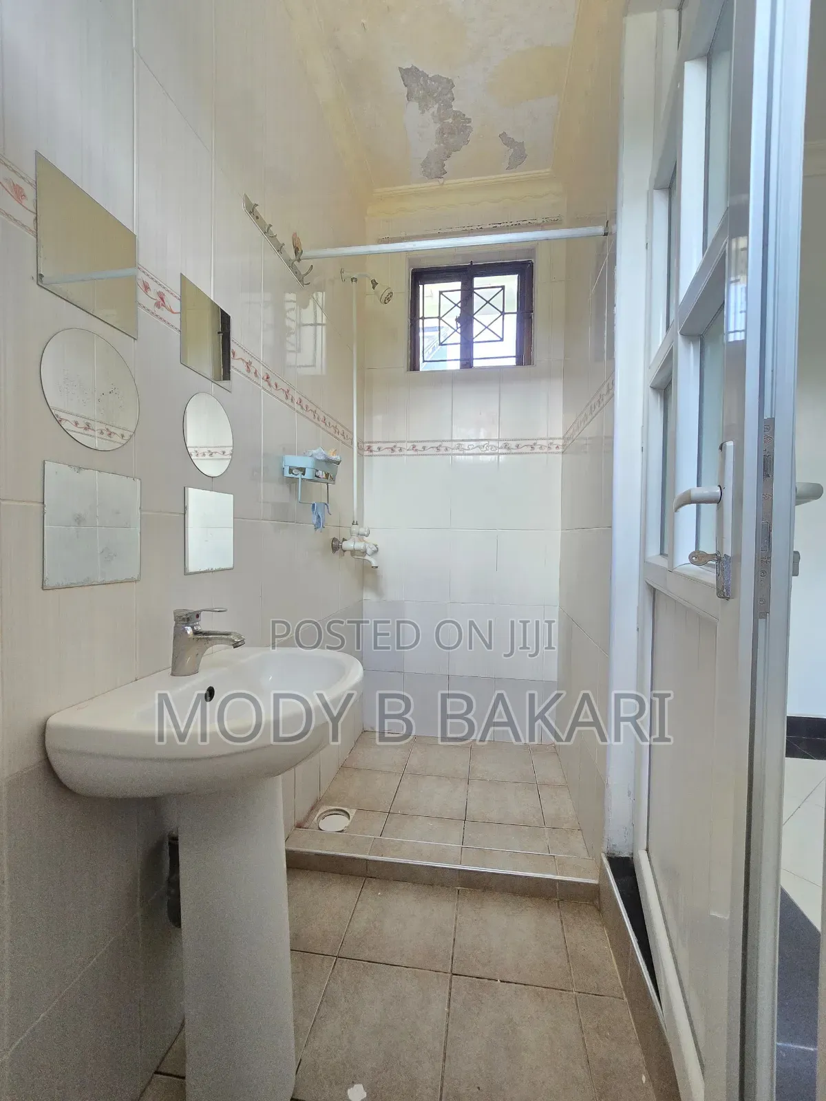 2bdrm Apartment in Mikocheni for rent