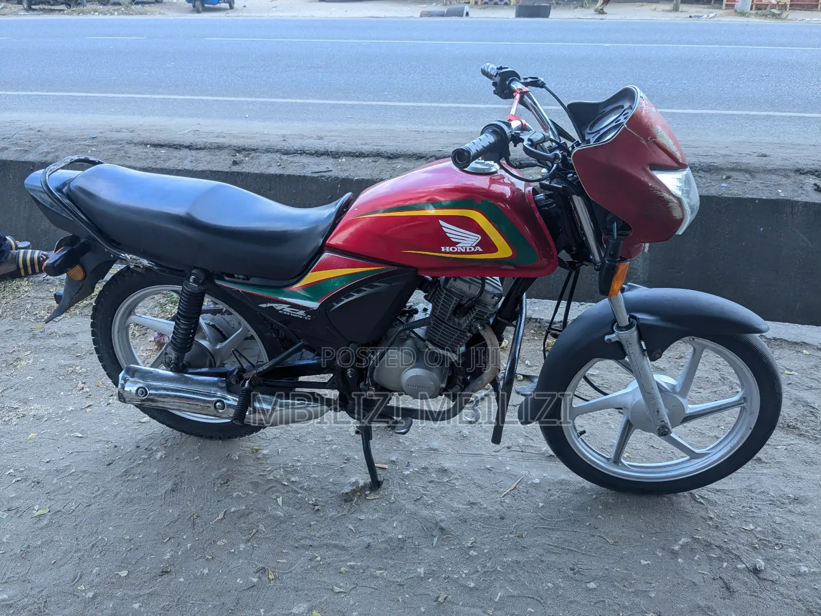 Honda 2024 Red