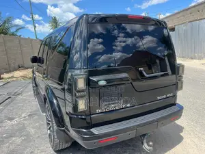 Land Rover Discovery 2014 Black