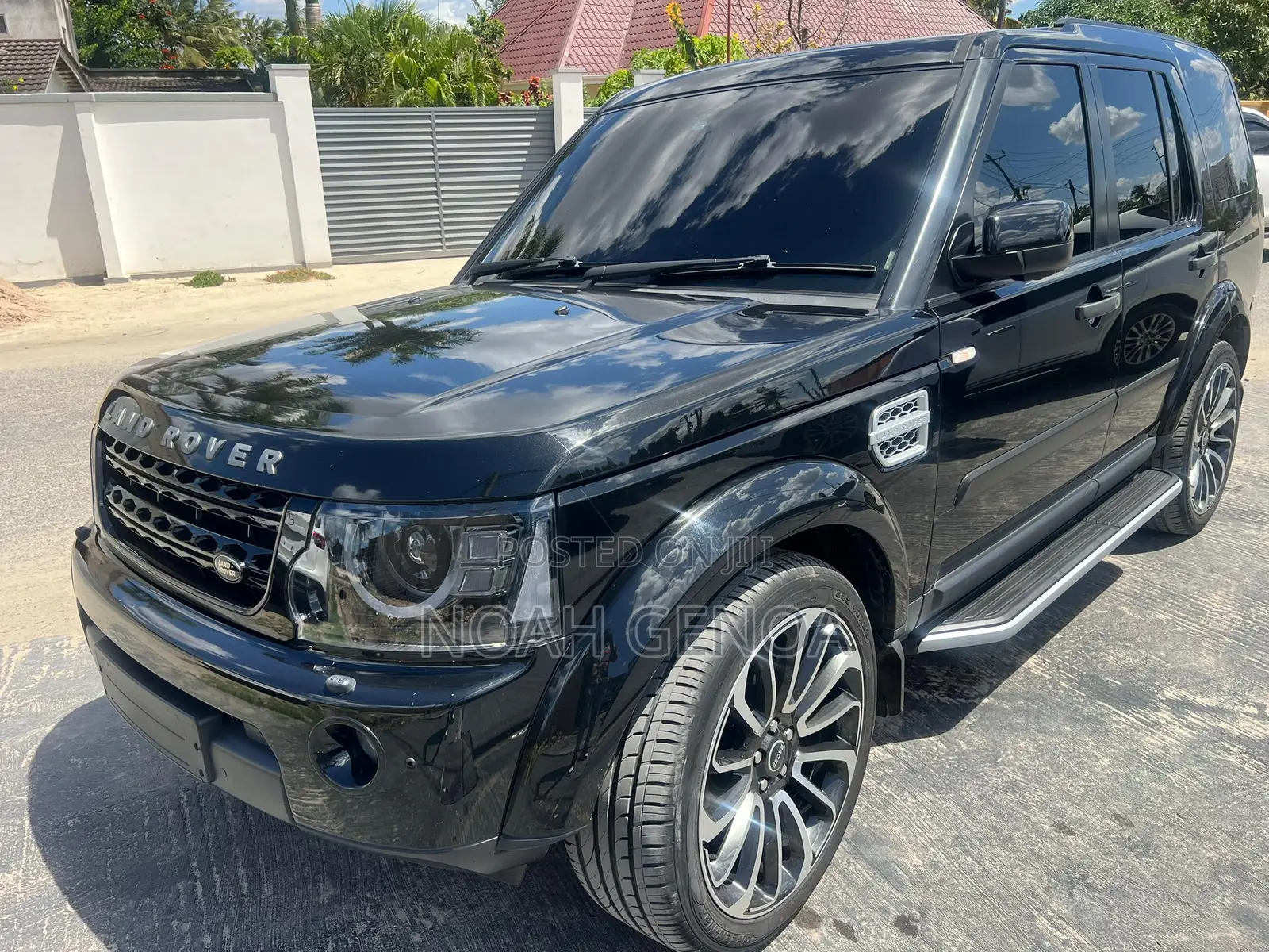 Land Rover Discovery 2014 Black