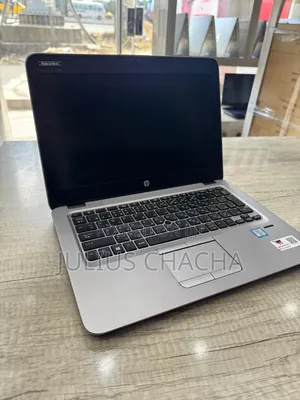 Laptop HP EliteBook 820 G3 8GB Intel Core I7 SSD 256GB