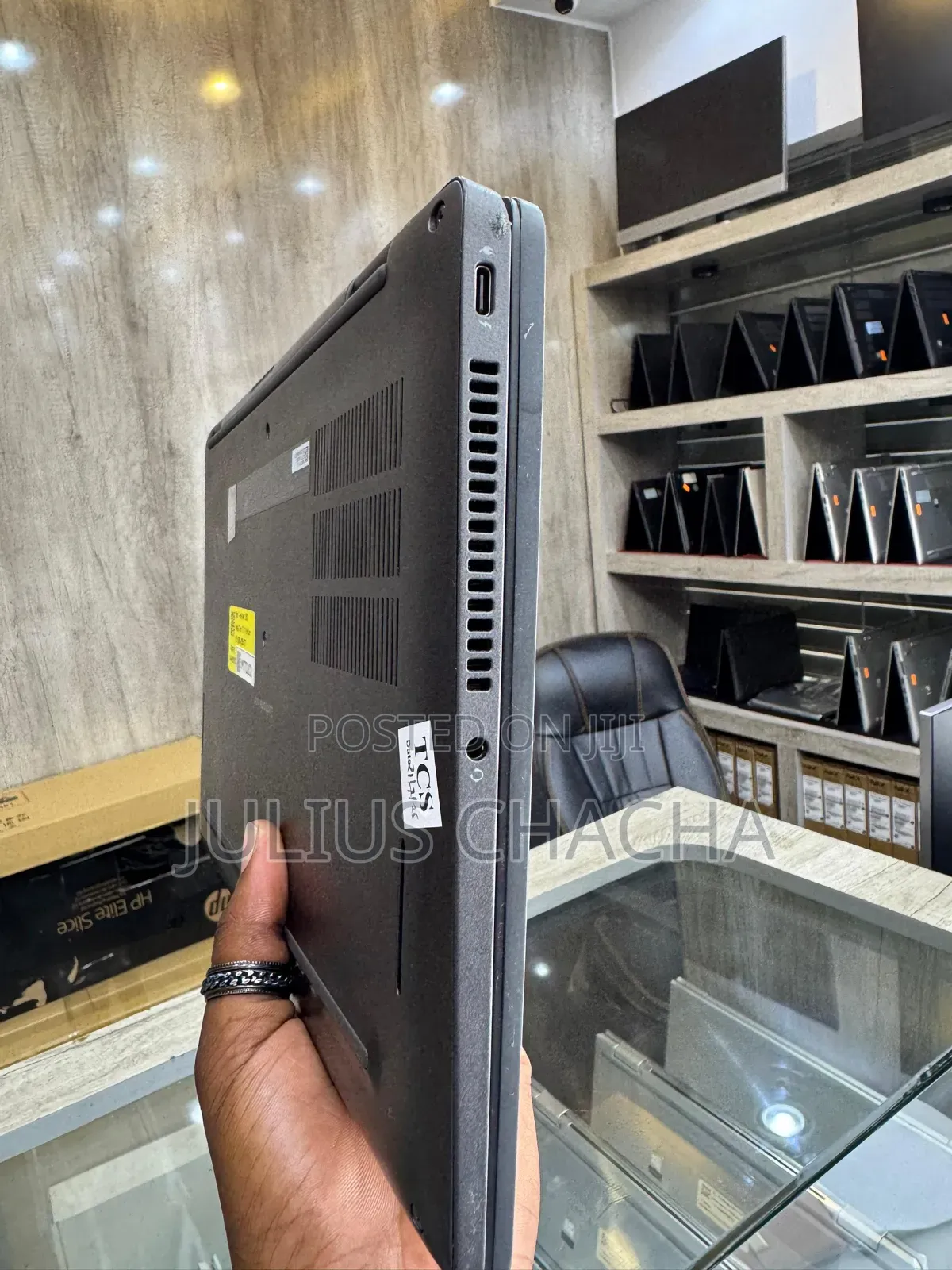 Laptop Dell Latitude 7420 16GB Intel Core I7 SSD 256GB
