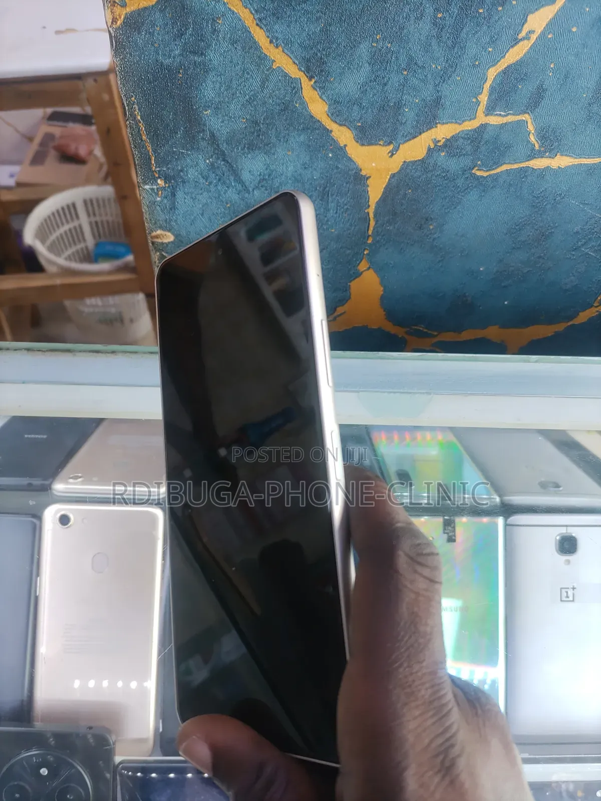 Mobile Phone 128 GB Silver