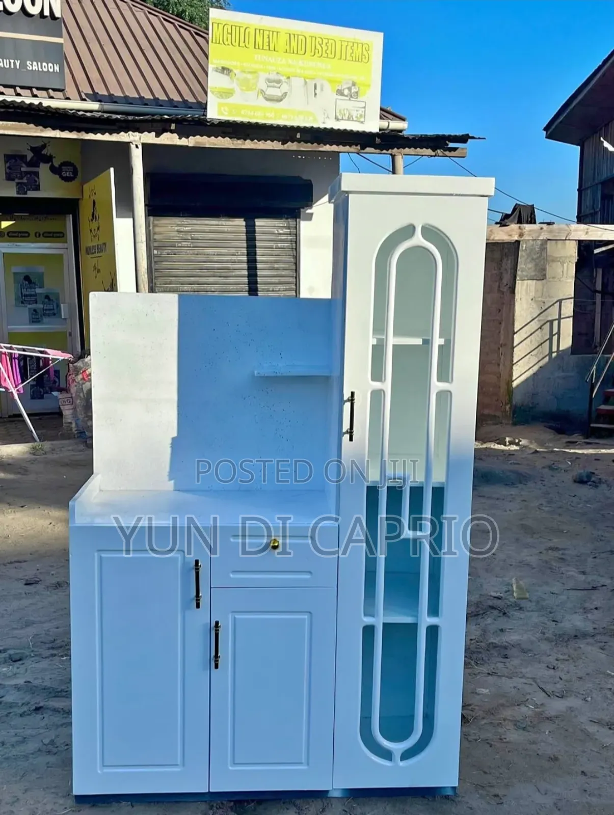 Kitchen Cabinet Ya Kisasa Mpya