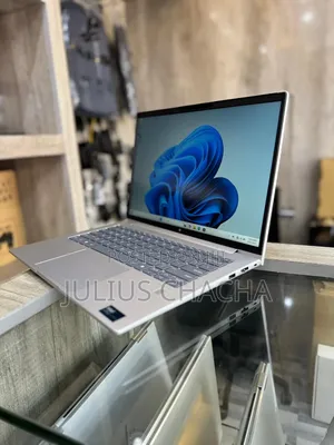 New Laptop HP EliteBook 640 G11 32GB Intel Core Ultra 5 SSD 512GB