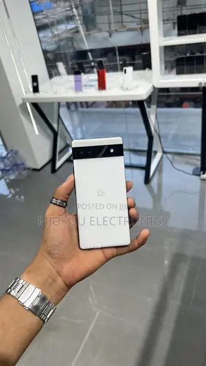 Google Pixel 6a 128 GB White