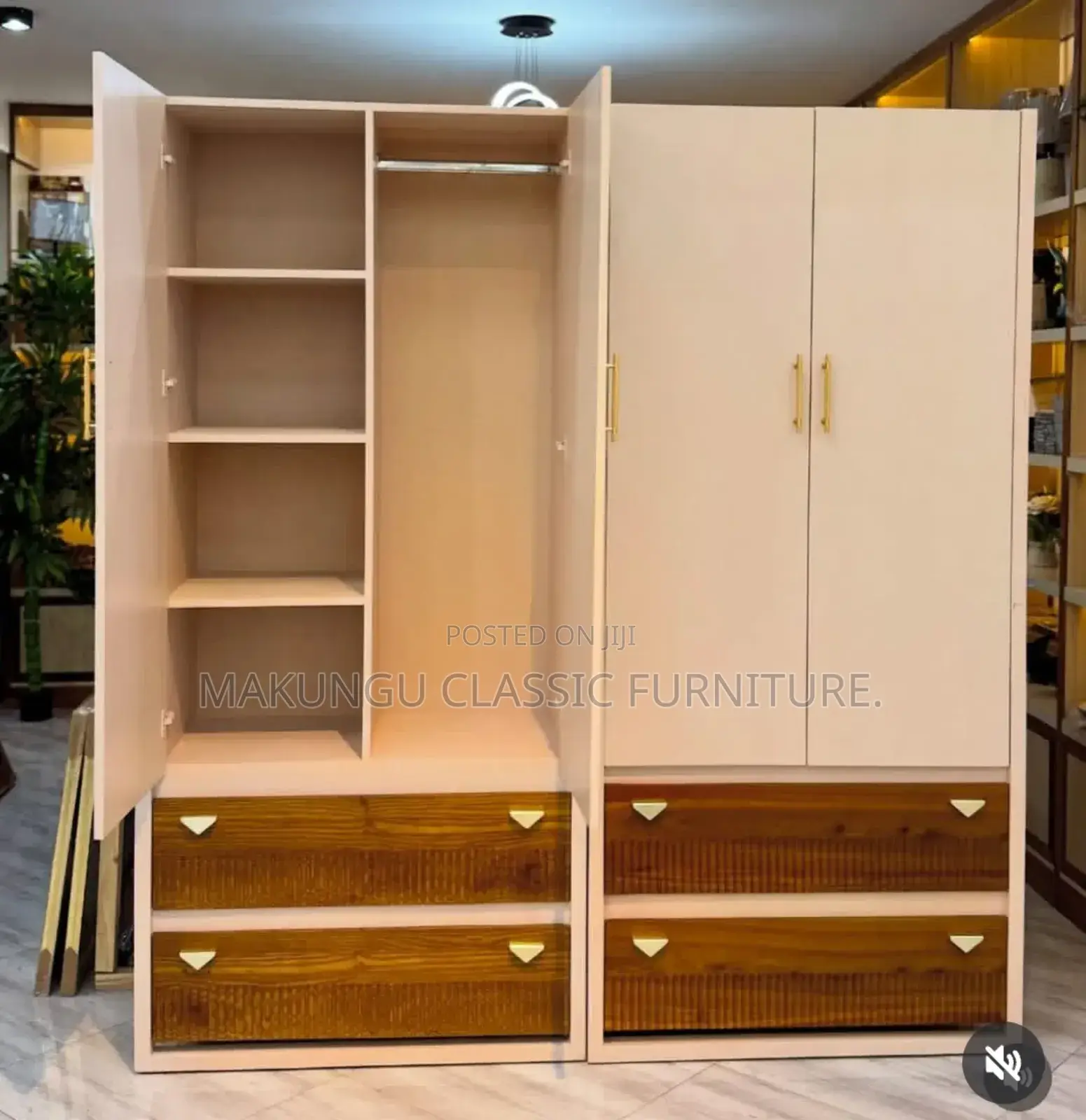 4doors Wardrobe Unique and Latest Design