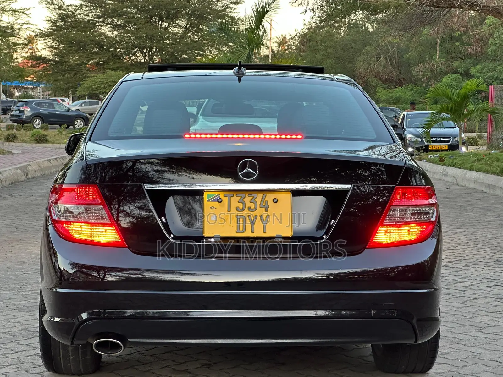 Mercedes-Benz C-Class 2009 Black