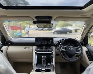 Toyota Land Cruiser 2023 Black