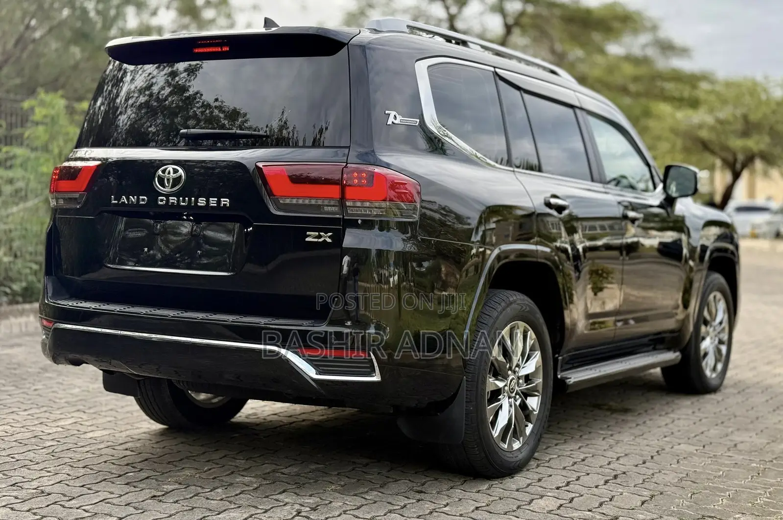 Toyota Land Cruiser 2023 Black