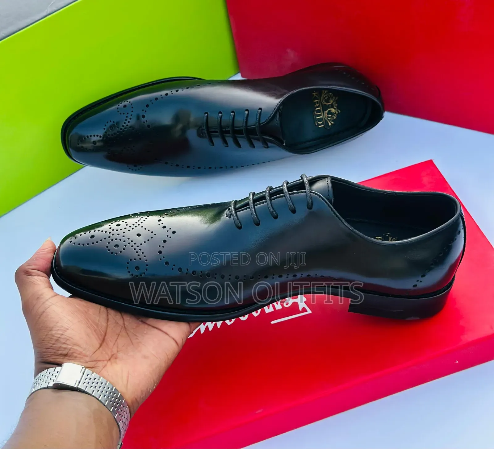 Men's Shoes or Footwears With Very Very Classical Looking and Form