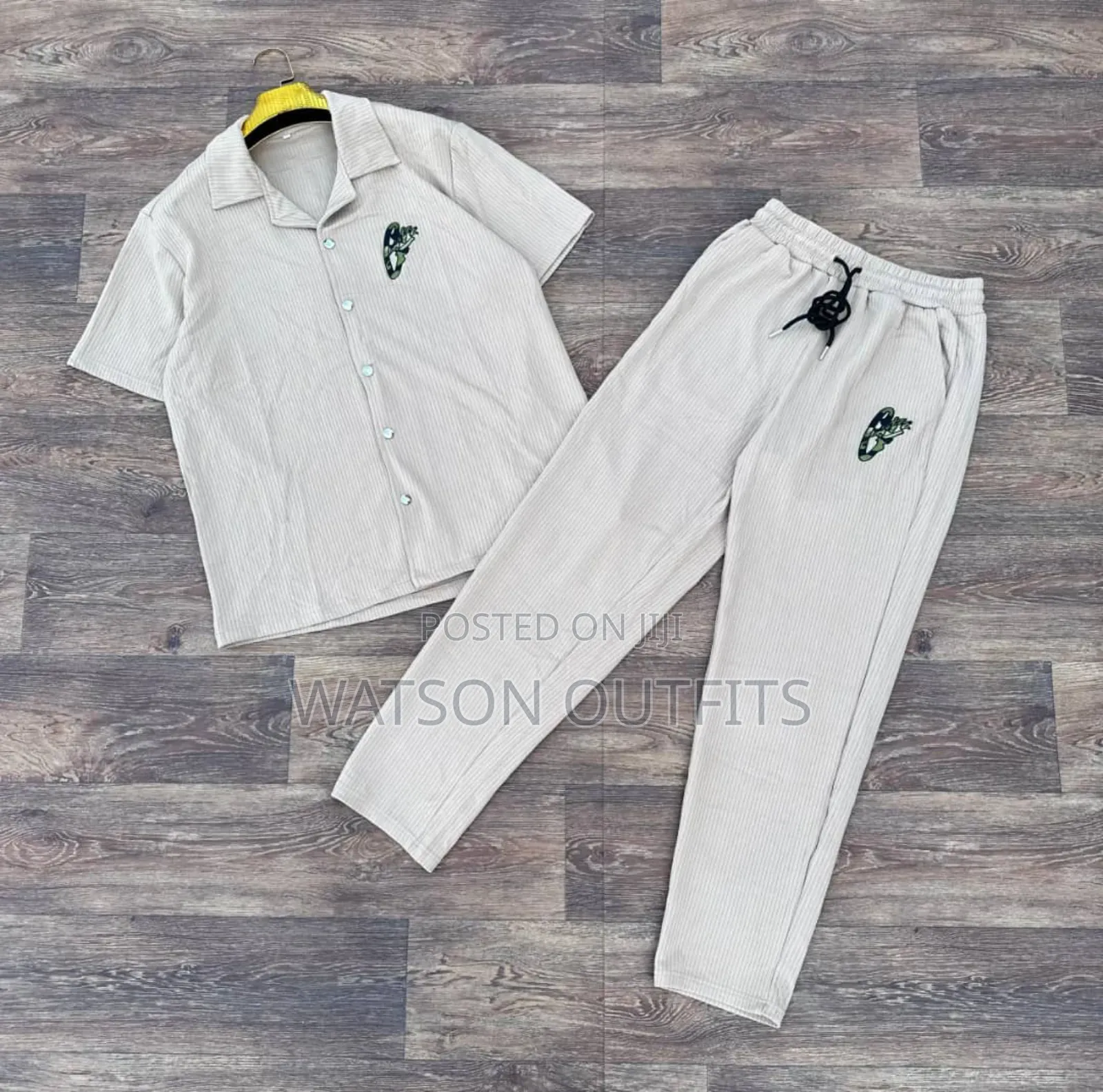 Very Elegant or Classy Men's Clothing Sets With Spectacular Flowers