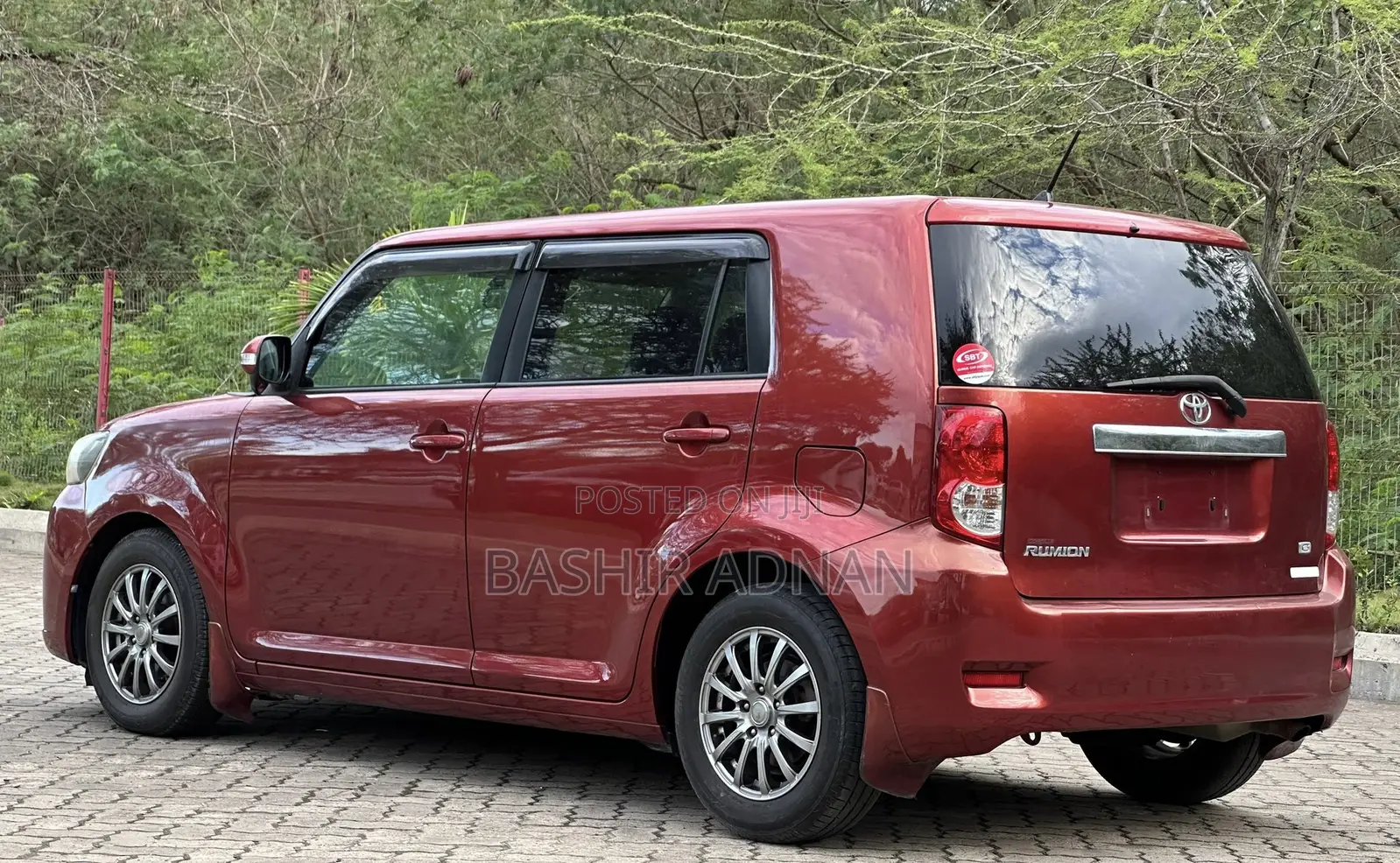 Toyota Corolla Rumion Hatchback 1.5 FWD 2009 Maroon