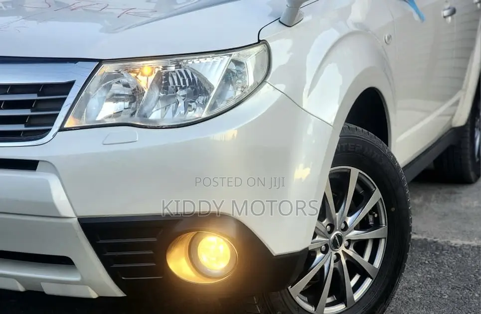 Subaru Forester 2009 Pearl
