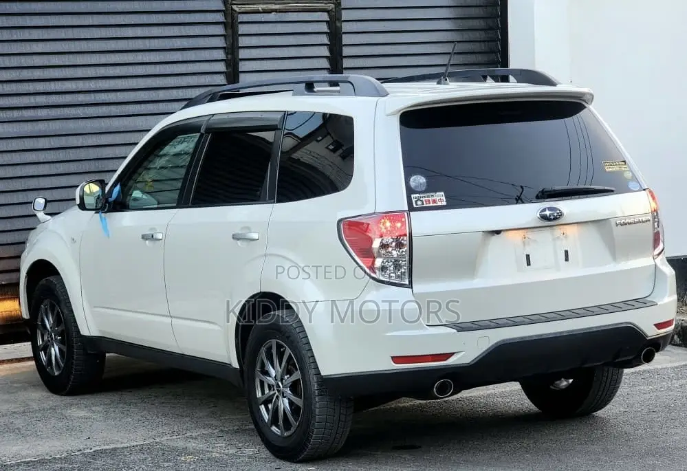 Subaru Forester 2009 Pearl