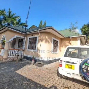 3bdrm Apartment in Kimara for rent