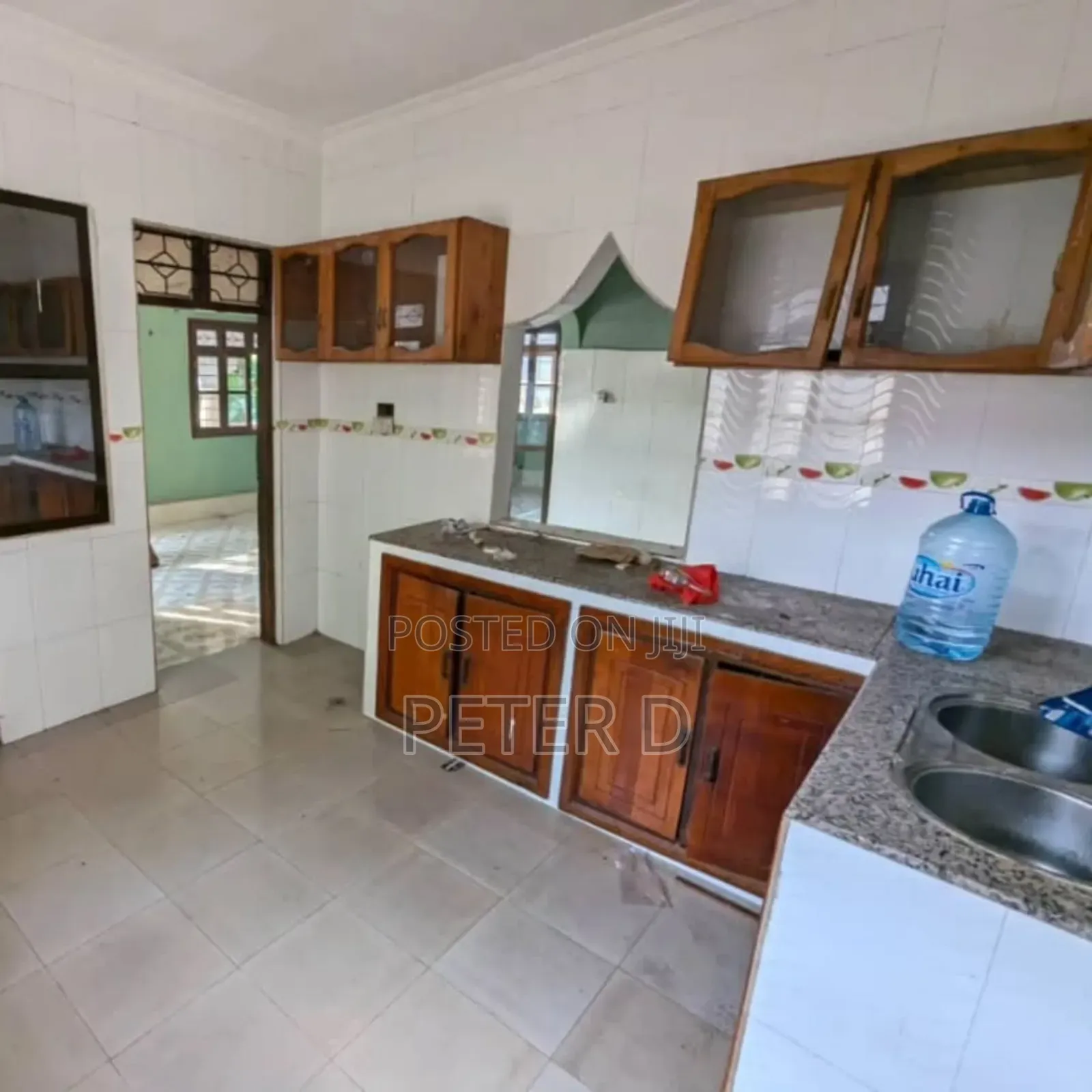 3bdrm Apartment in Kimara for rent