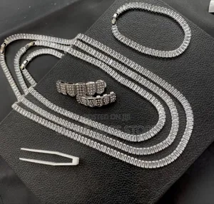 Chain Set. (3 Chain 1 Blacelet 1 Steel Teeth)