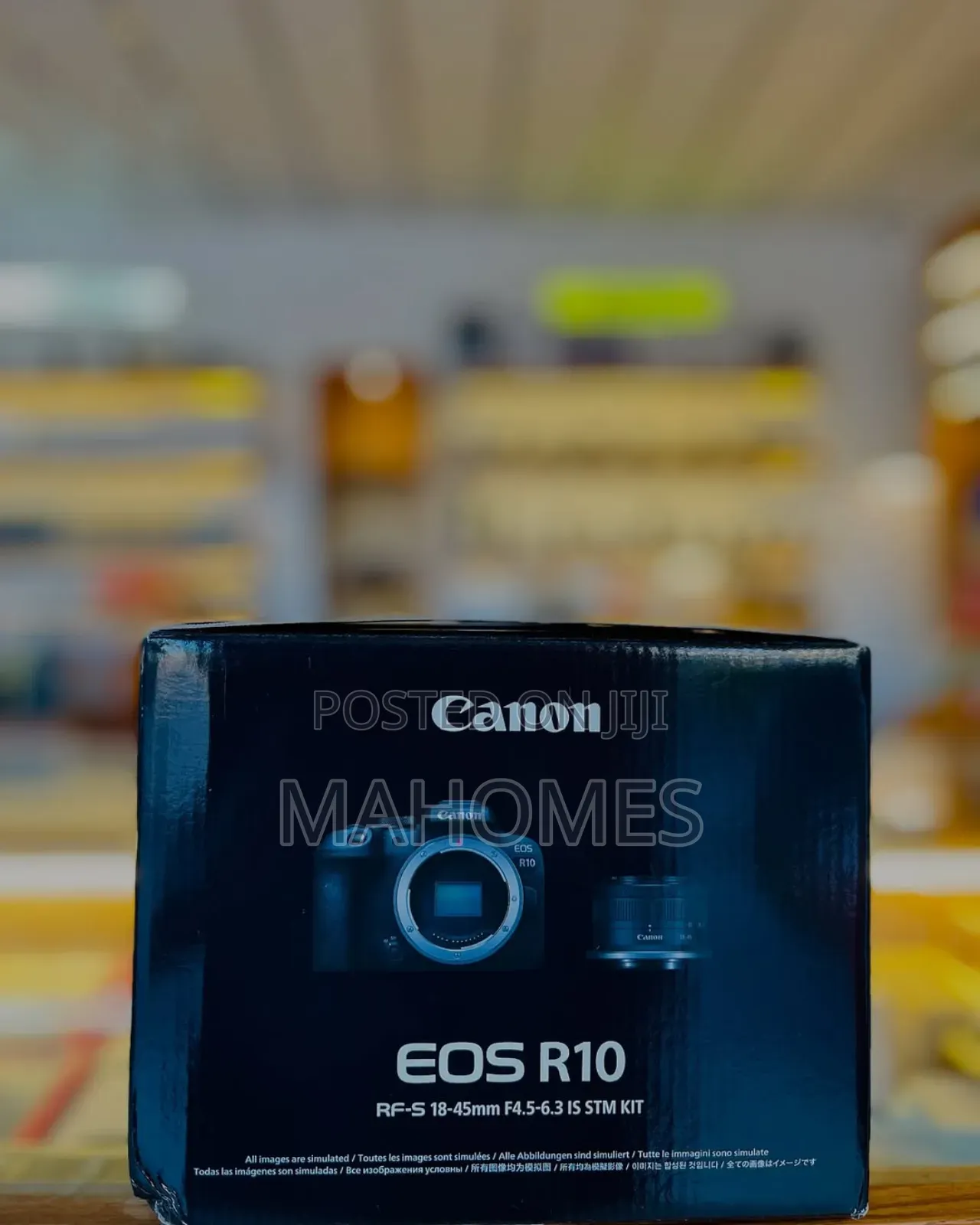 Canon Eos R10 Mirrorless Camera With 18-45mm Lens