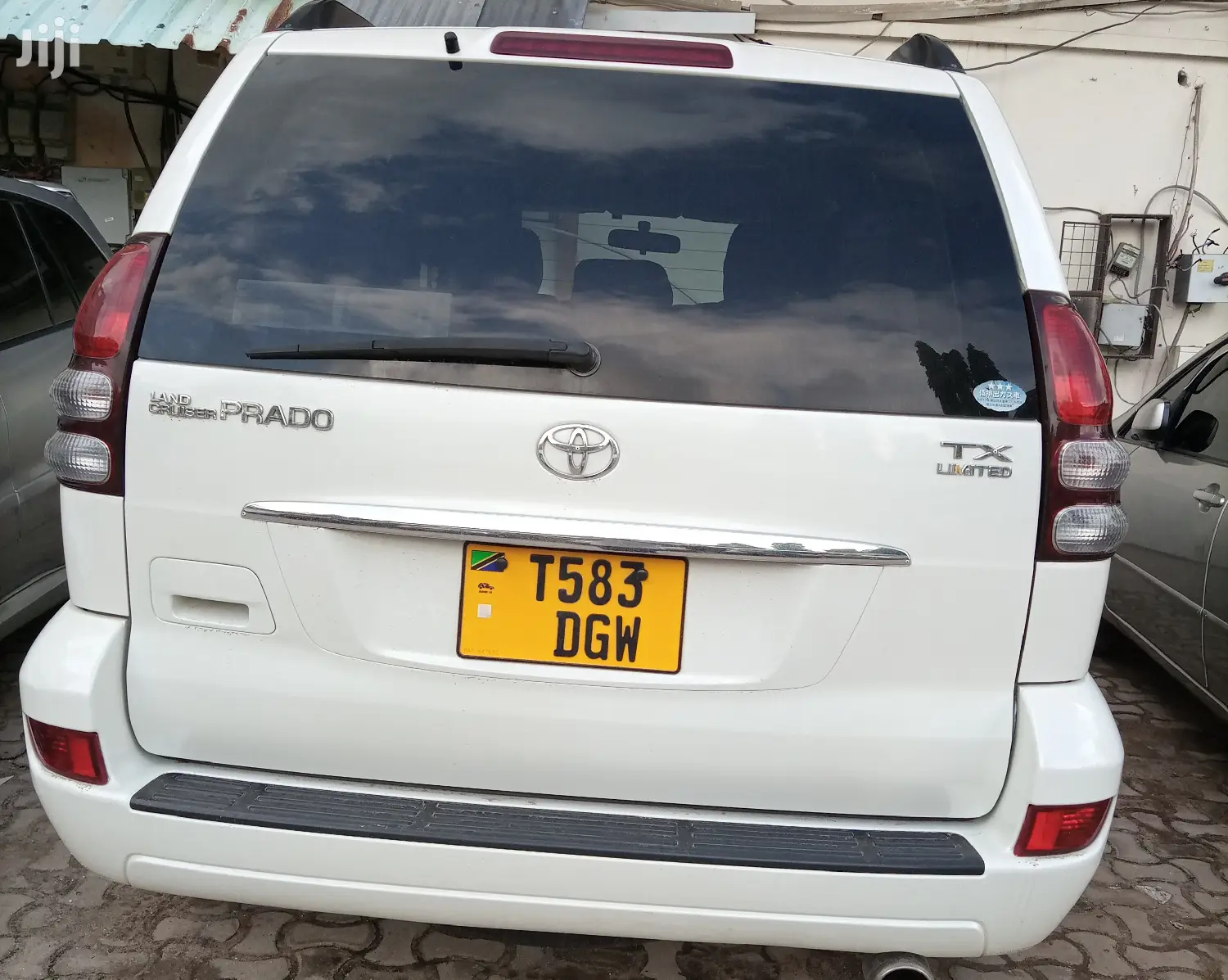 Toyota Land Cruiser Prado 2007 White