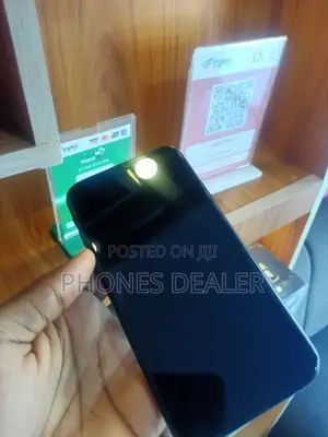 Apple XR 64 GB Black