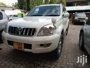 Toyota Land Cruiser Prado 2007 White