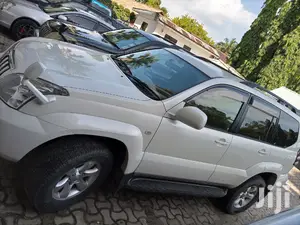 Toyota Land Cruiser Prado 2007 White