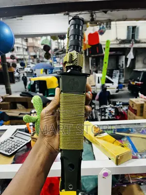 Stainless Steel Portable Tactical Knife With Scabbard