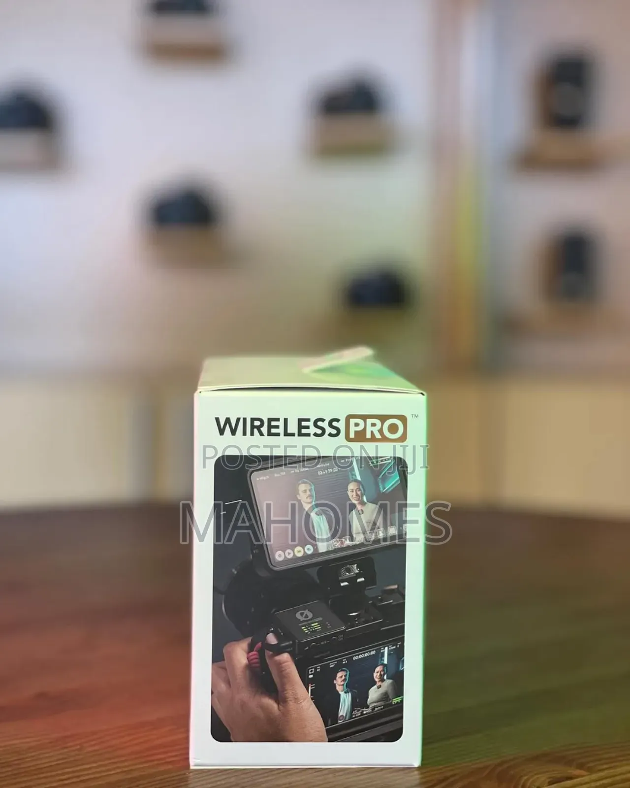 Rode Wireless Pro 2-Person Clip-on Wireless Microphone System/Recorder