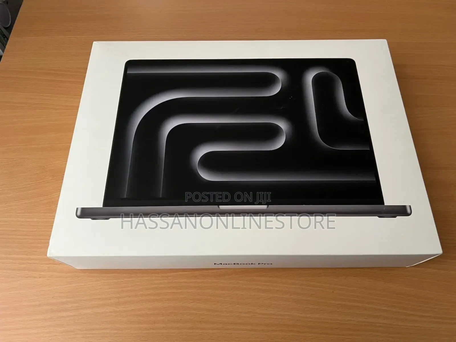 New Apple MacBook Pro 2024 M4 Max 16-Inch 36GB Apple M4 Max SSD 1T