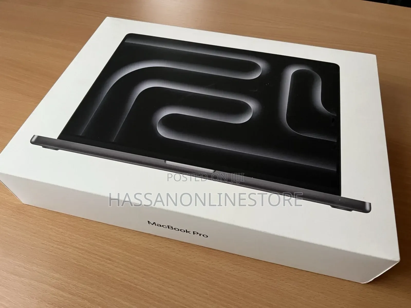 New Apple MacBook Pro 2024 M4 Max 16-Inch 36GB Apple M4 Max SSD 1T