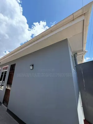 2bdrm Apartment in Mikocheni for rent