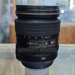 Nikon Af-S Nikkor 24-120mm F/4g Ed Vr Lens
