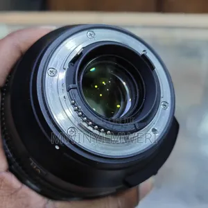 Nikon Af-S Nikkor 24-120mm F/4g Ed Vr Lens