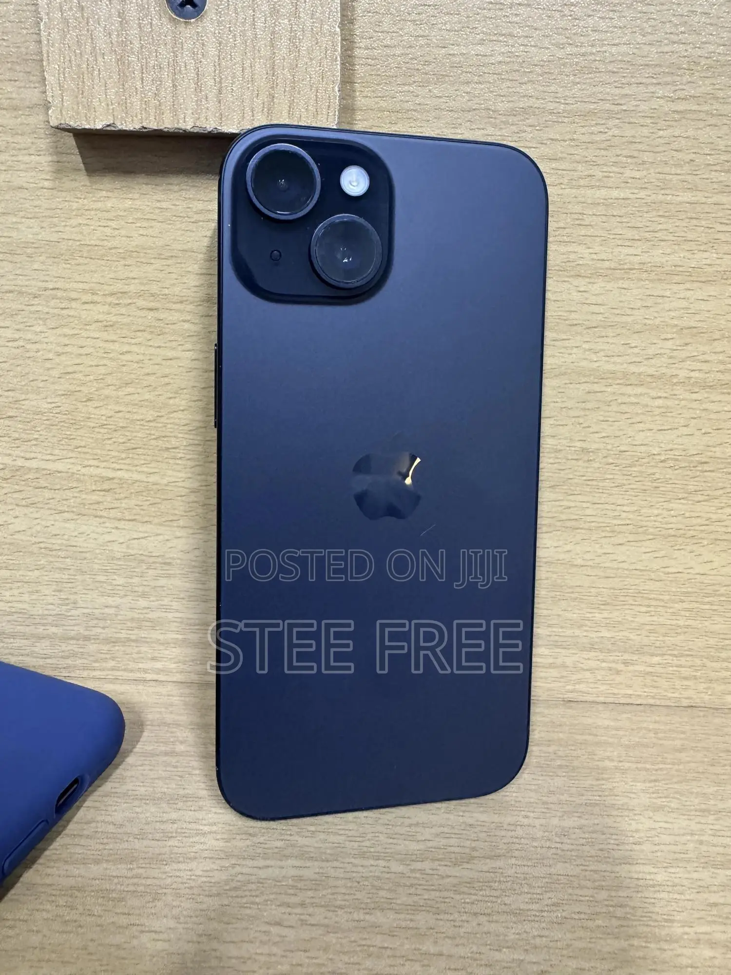 Apple iPhone 15 128 GB Gray