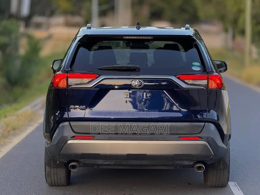 Toyota RAV4 Adventure AWD 2020 Blue