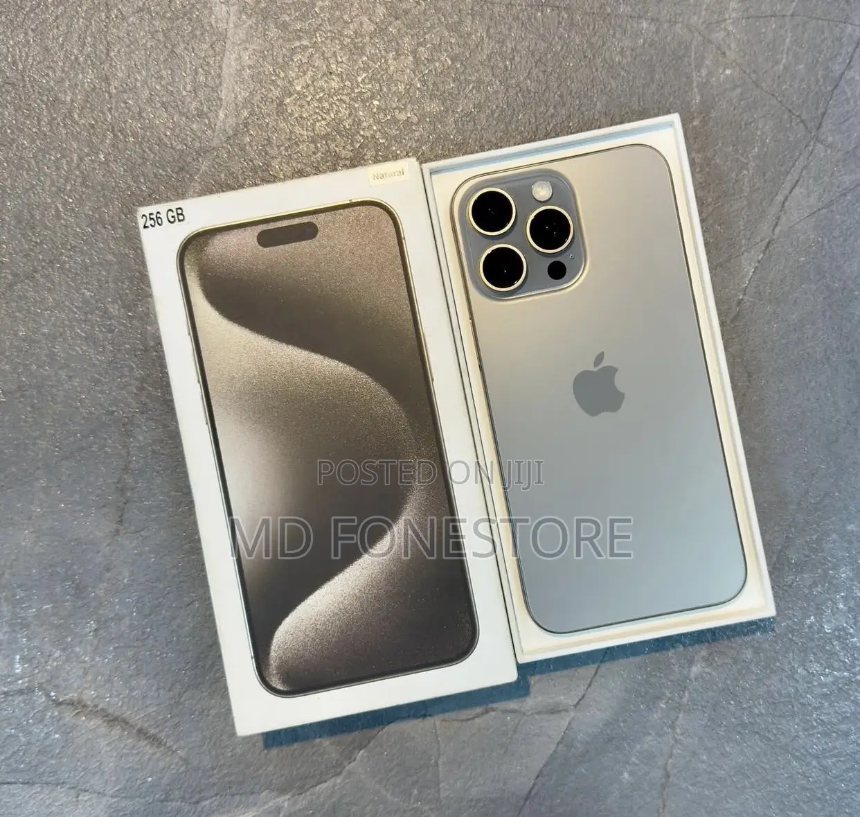 New Apple iPhone 15 Pro Max 256 GB Silver