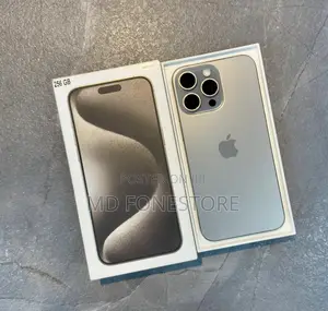 New Apple iPhone 15 Pro Max 256 GB Silver