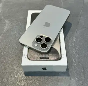 New Apple iPhone 15 Pro Max 256 GB Silver